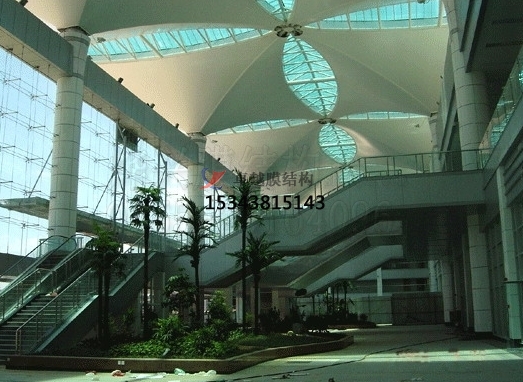安康張拉膜籃球場(chǎng)遮陽(yáng)棚生產(chǎn)廠(chǎng)家設(shè)計(jì)施工【安康學(xué)院張拉膜籃球場(chǎng)遮陽(yáng)棚】等項(xiàng)目