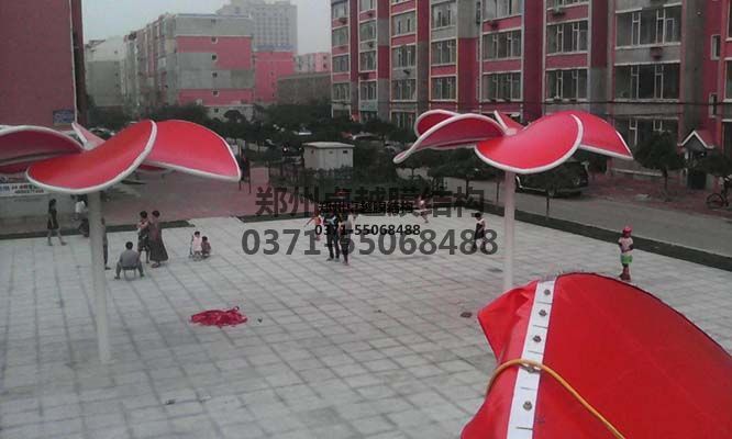 西安張拉膜遮陽(yáng)棚生產(chǎn)廠(chǎng)家設(shè)計(jì)施工【西安外國(guó)語(yǔ)大學(xué)張拉膜遮陽(yáng)棚】等項(xiàng)目